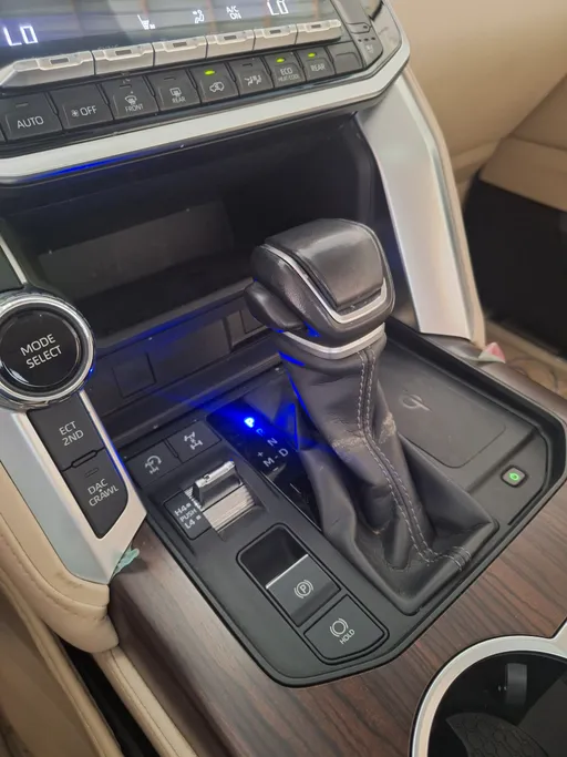 تويوتا لاندكروزر GXR4 2024 