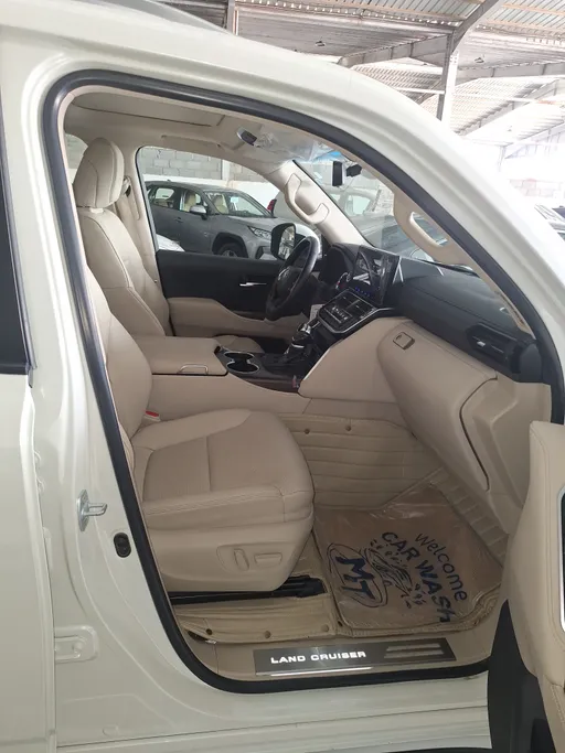 تويوتا لاندكروزر GXR4 2024 