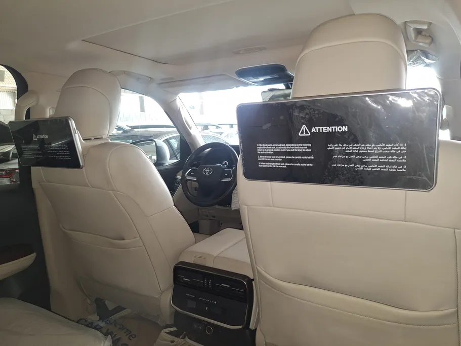 تويوتا لاندكروزر GXR4 2024 