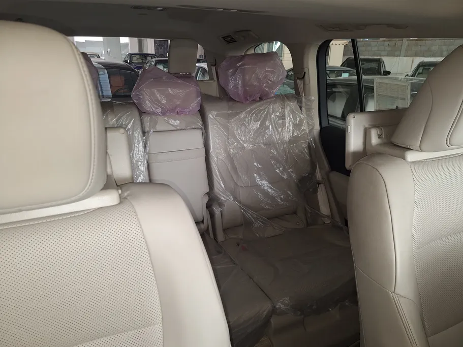 تويوتا لاندكروزر GXR4 2024 