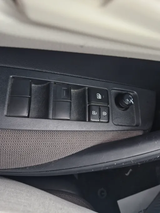 تويوتا كورولا XLI 2022 