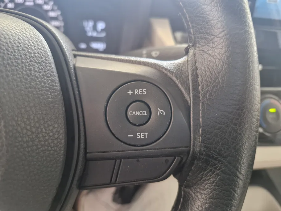 تويوتا كورولا XLI 2022 