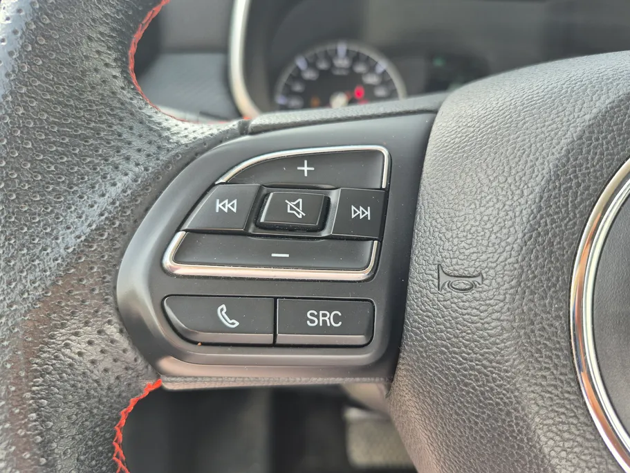 ام جي ZS STD 2023 