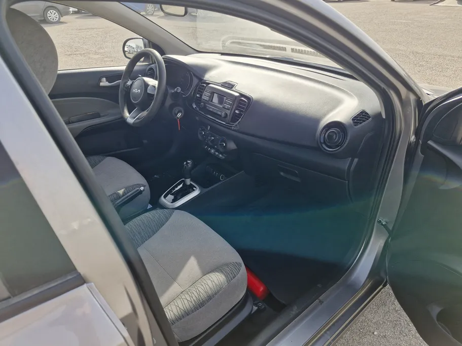 2023 Kia Pegas LX 