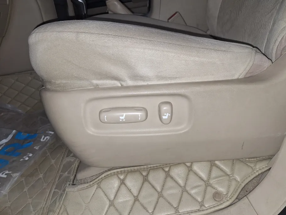 تويوتا لاندكروزر GXR3 2019 