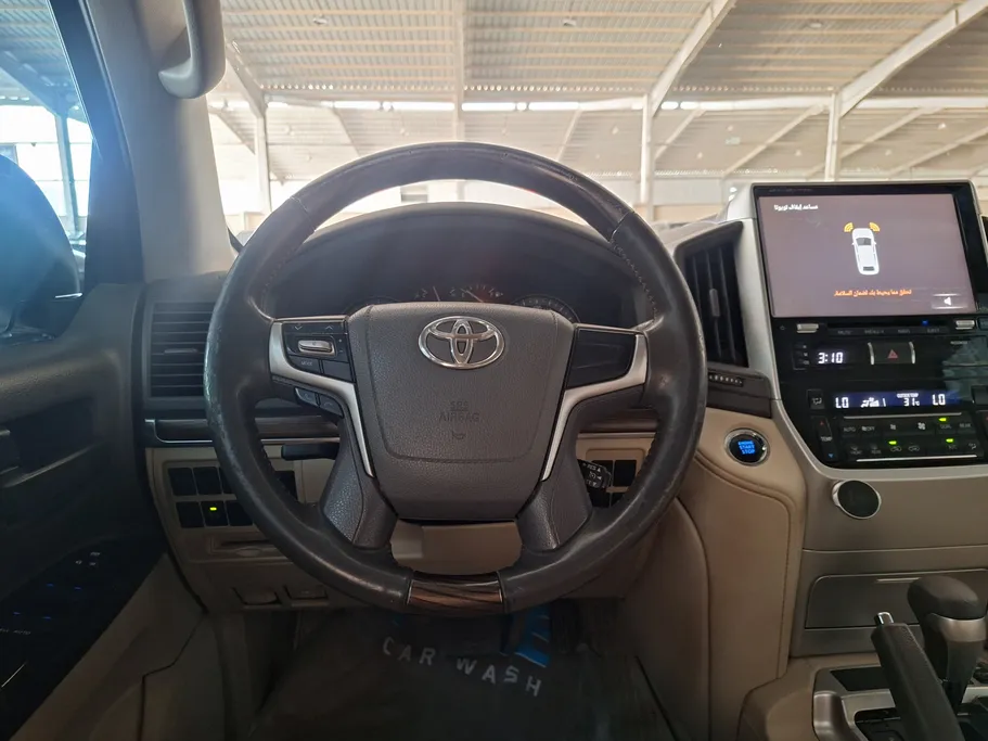 تويوتا لاندكروزر GXR3 2019 