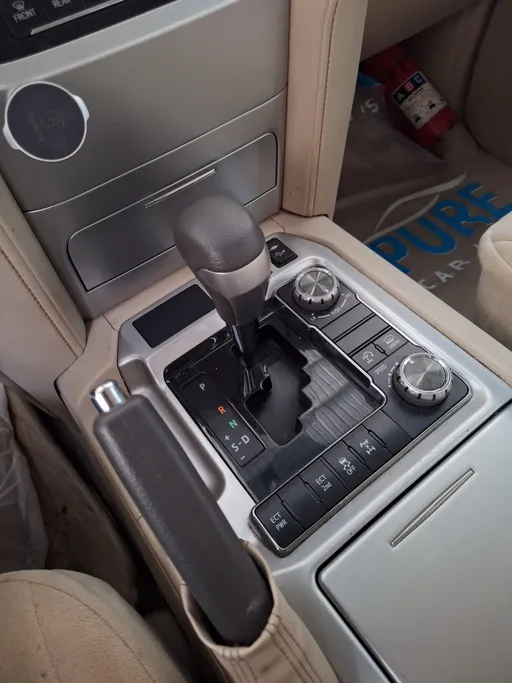 تويوتا لاندكروزر GXR3 2019 