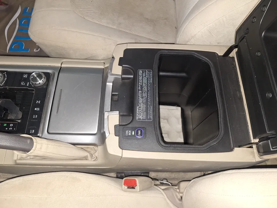 تويوتا لاندكروزر GXR3 2019 