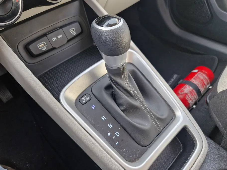 2025 Hyundai Venue Smart 