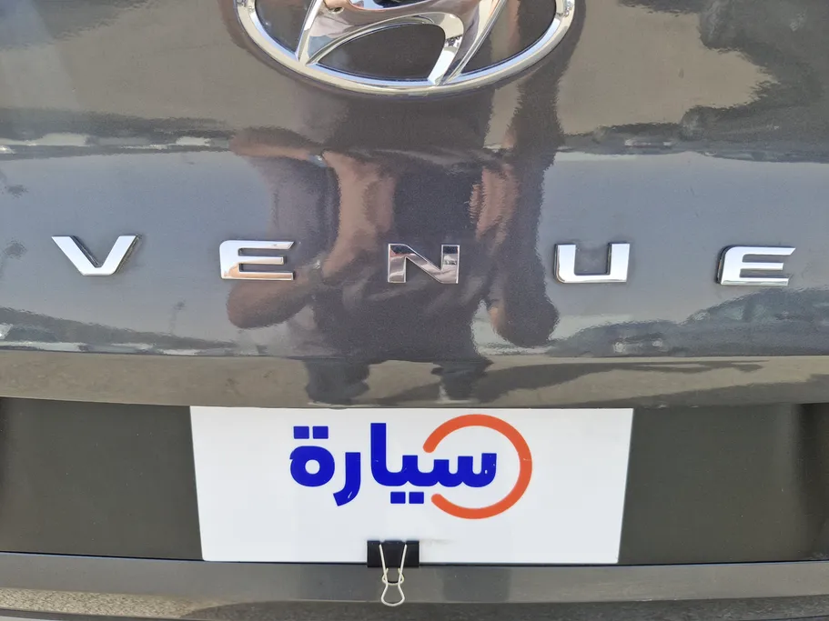 2025 Hyundai Venue Smart 