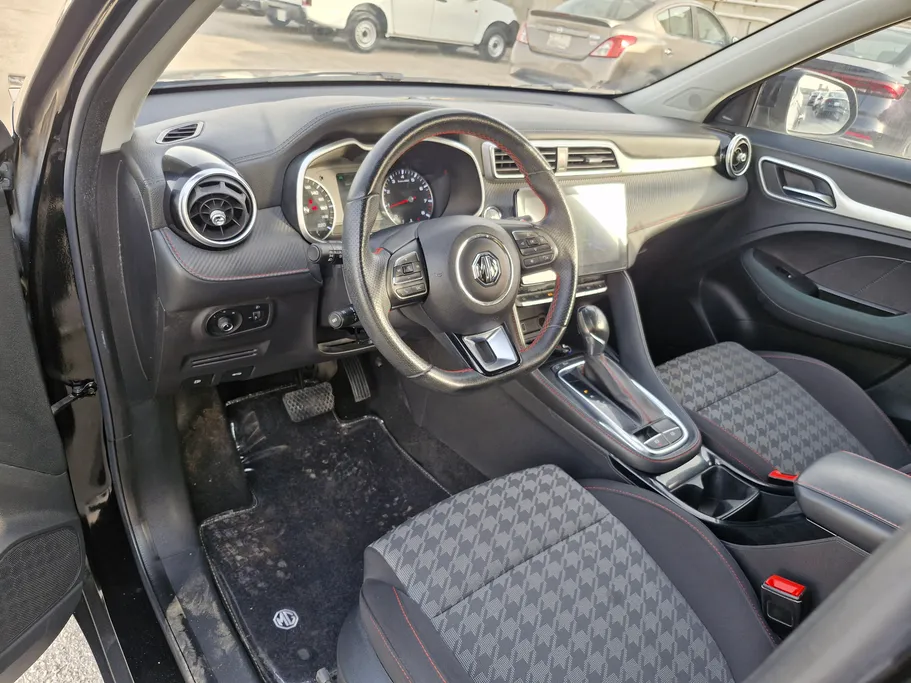 ام جي ZS STD 2023 