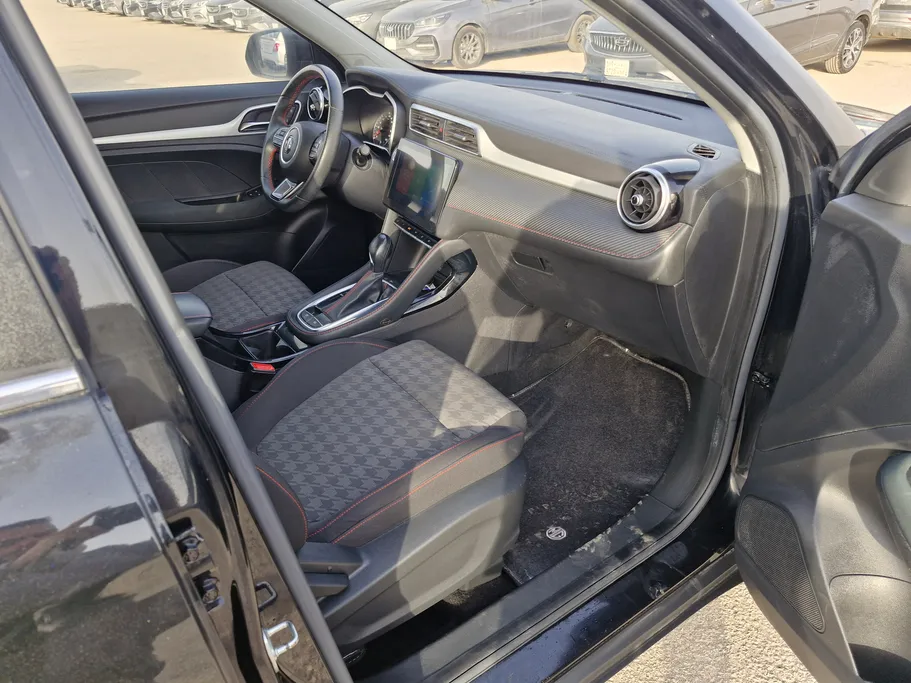 ام جي ZS STD 2023 