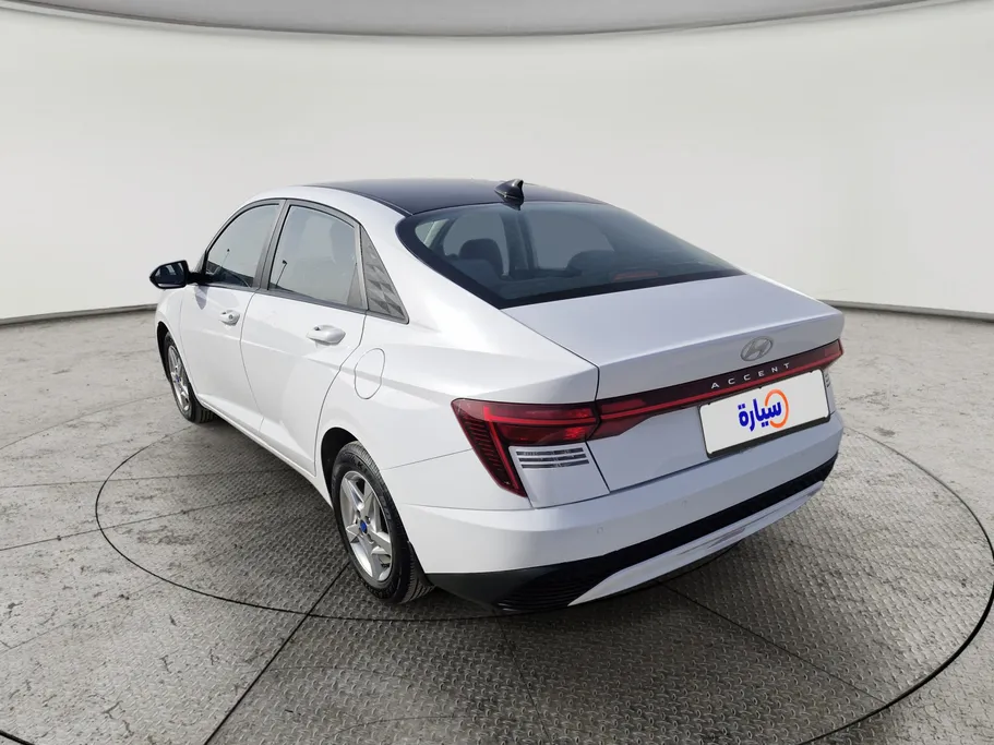 2024 Hyundai Accent Fleet 