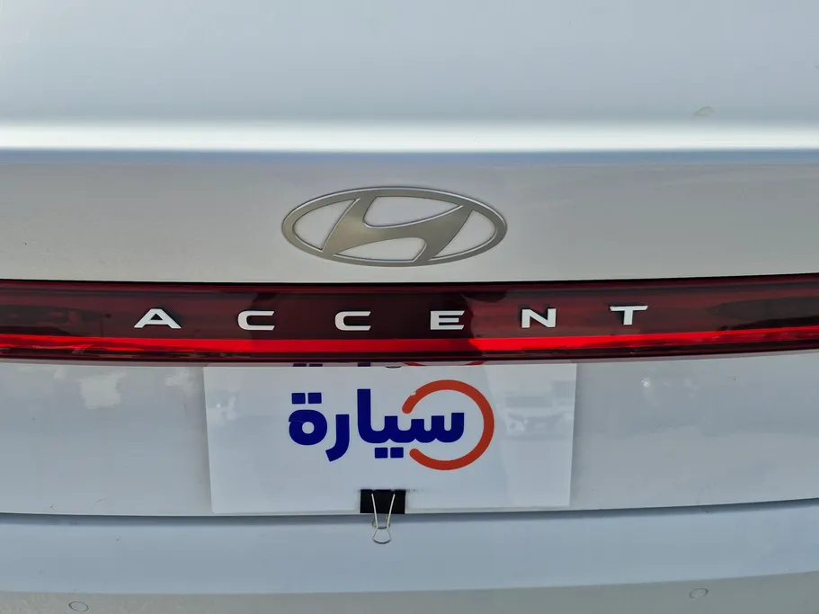 2024 Hyundai Accent Fleet 