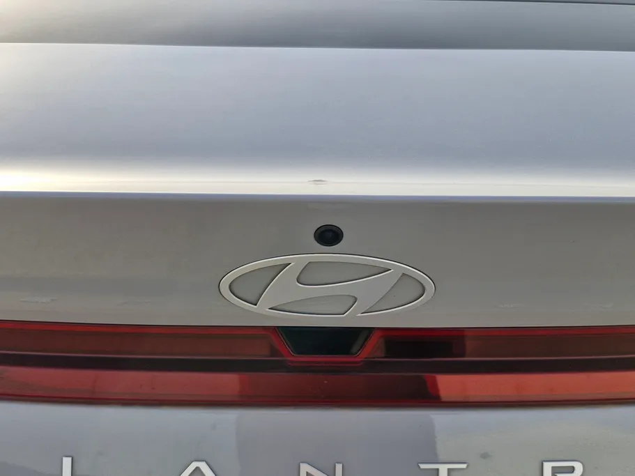 2024 هيونداي Elantra فلييت 