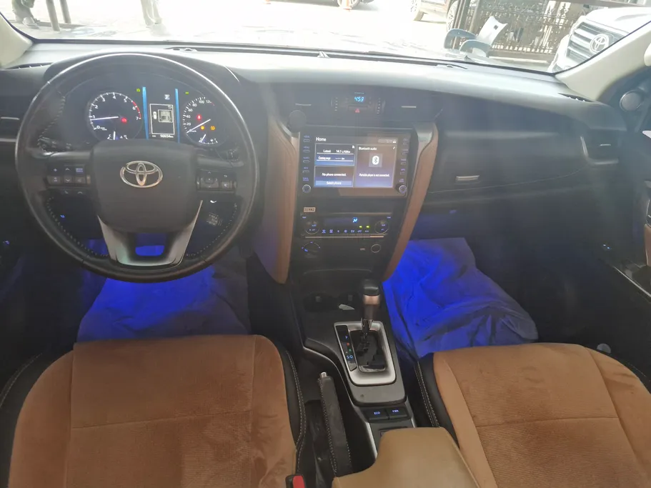 2023 Toyota Fortuner VX 