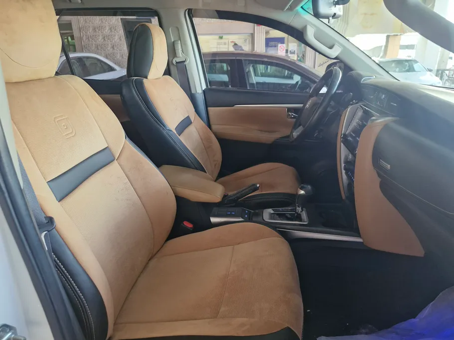 2023 Toyota Fortuner VX 