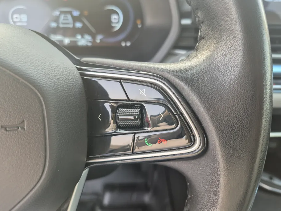 2025 Geely Emgrand GF 