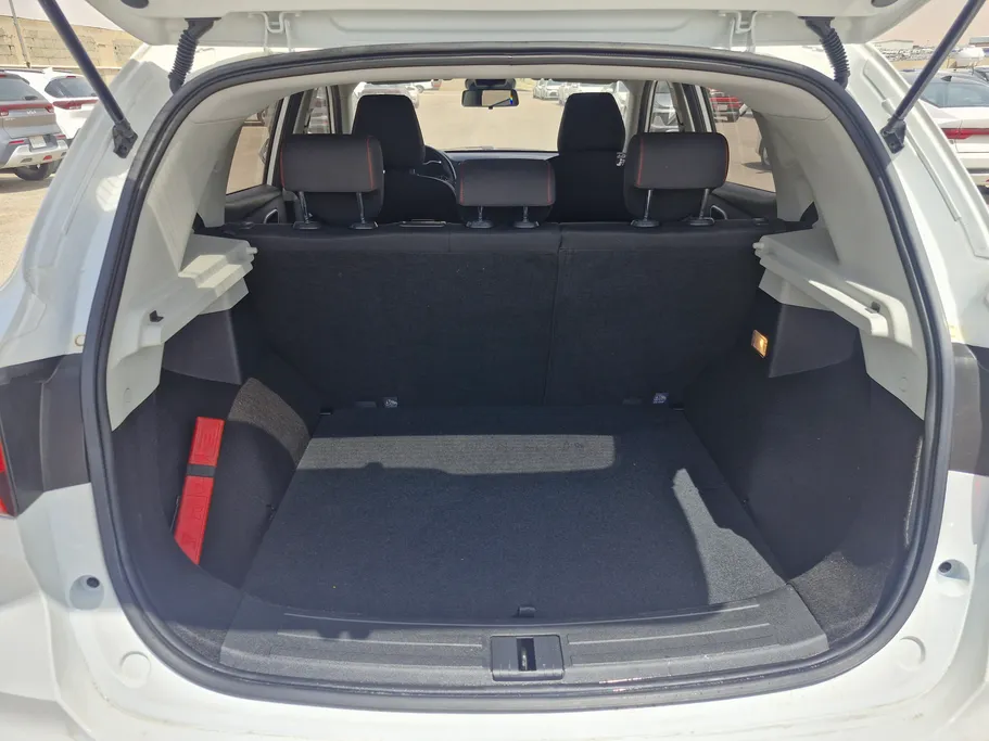 2023 MG ZS STD 