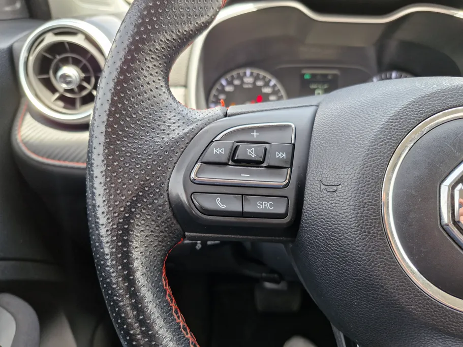 2023 MG ZS STD 