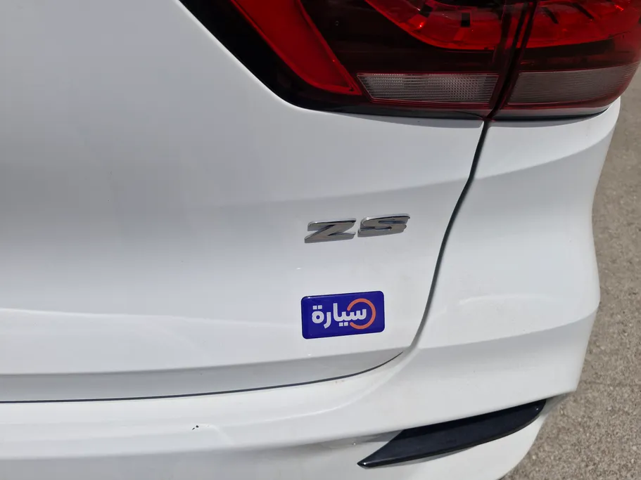 2023 MG ZS STD 