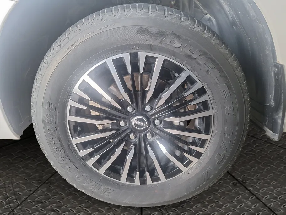 2023 Nissan Patrol Platinum 