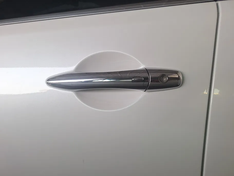 2023 Nissan Patrol Platinum 