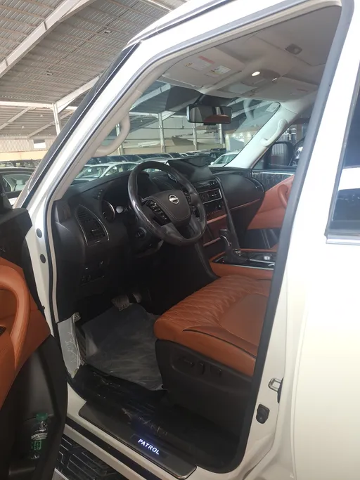 2023 Nissan Patrol Platinum 