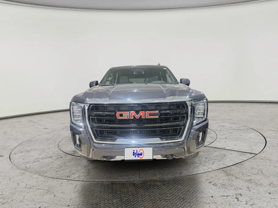 2023 GMC Yukon SLE 
