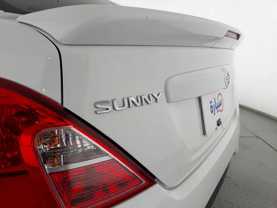 2023 Nissan Sunny SV Comfort 