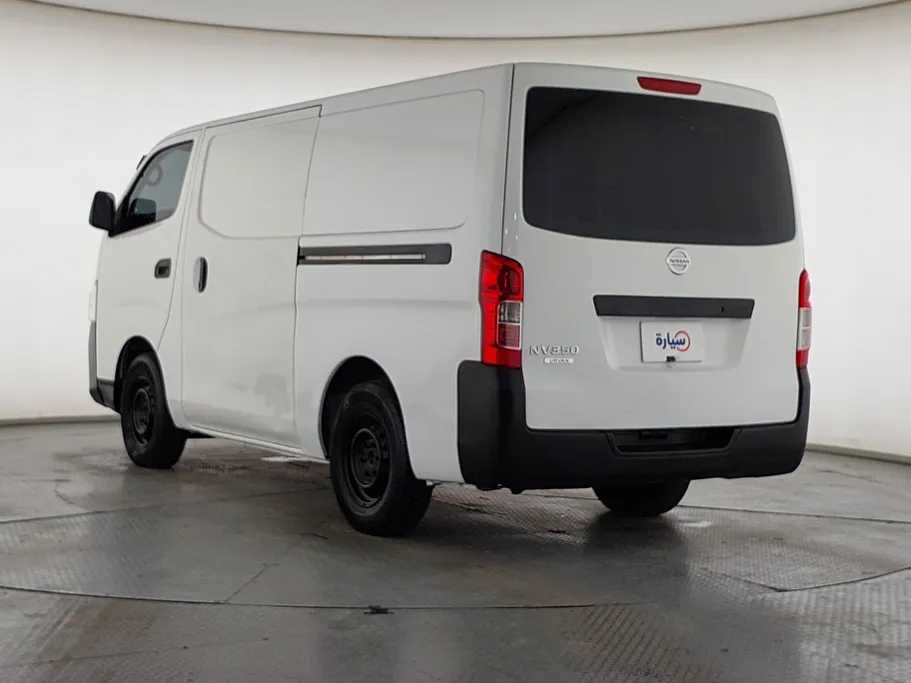 نيسان باص اورفان NV350 2021 
