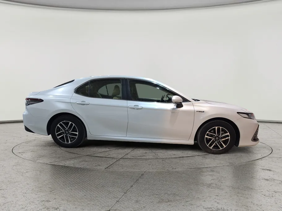 2022 Toyota Camry  LE 