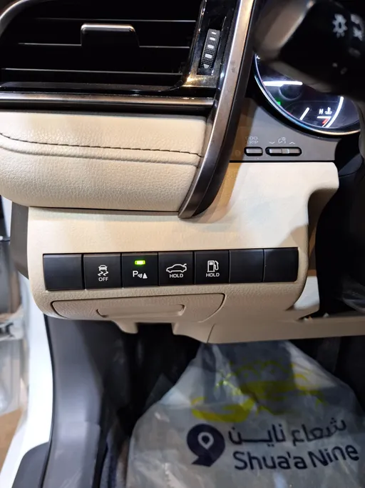 2022 Toyota Camry  LE 