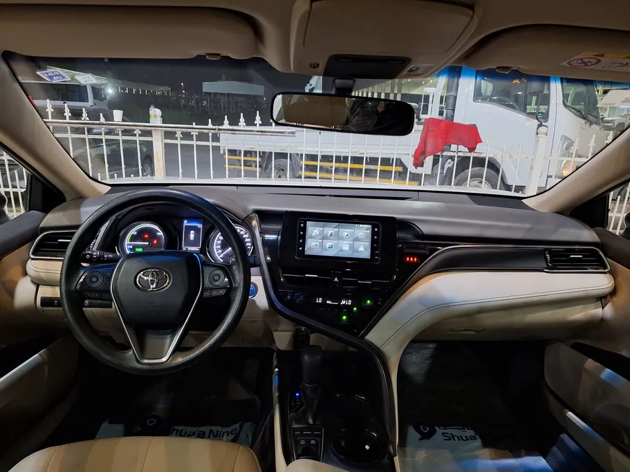 2022 Toyota Camry  LE 