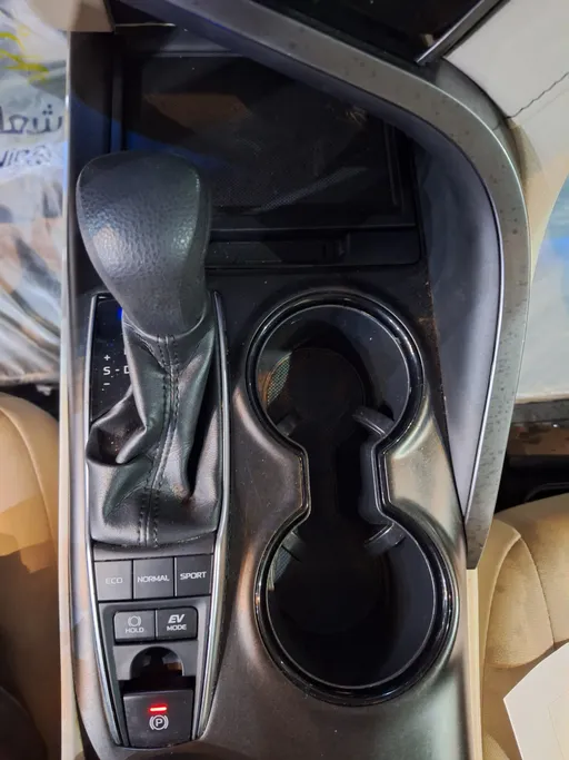 2022 Toyota Camry  LE 