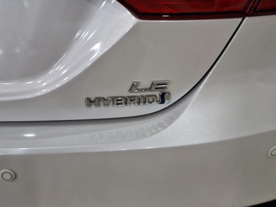 2022 Toyota Camry  LE 