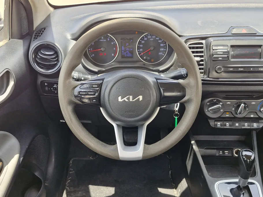 2023 Kia Pegas LX 
