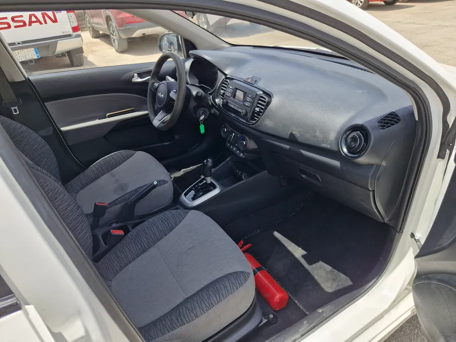 2023 Kia Pegas LX 