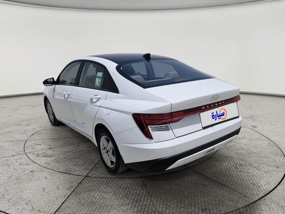 2024 Hyundai Accent Fleet 