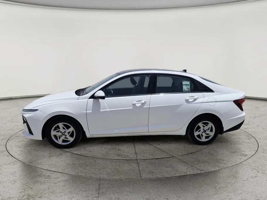 2024 Hyundai Accent Fleet 