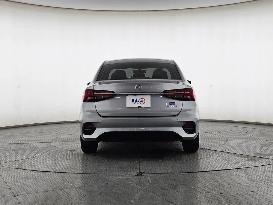 2025 MG 5 LUX 