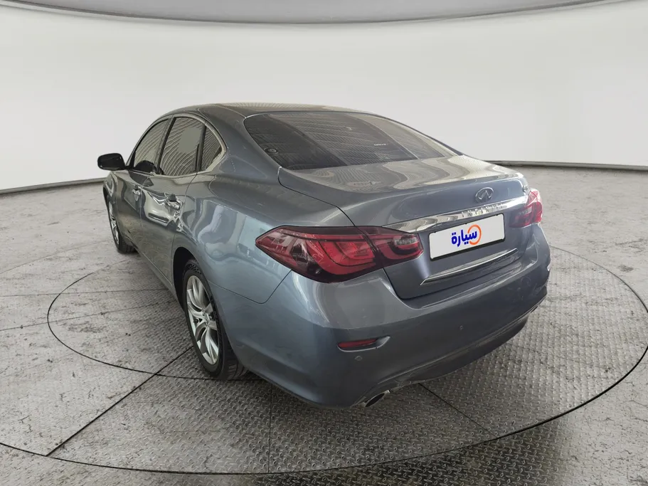 2020 Infiniti Q 70 
