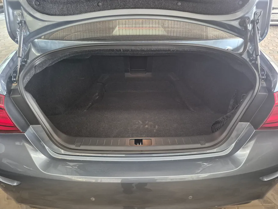 2020 Infiniti Q 70 