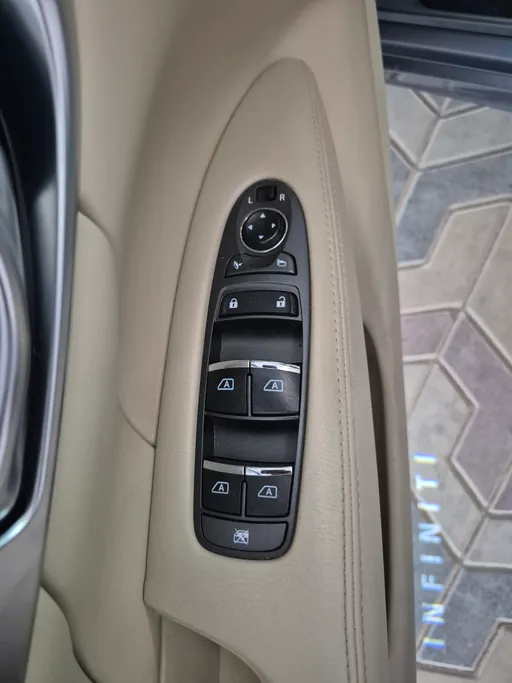 2020 Infiniti Q 70 