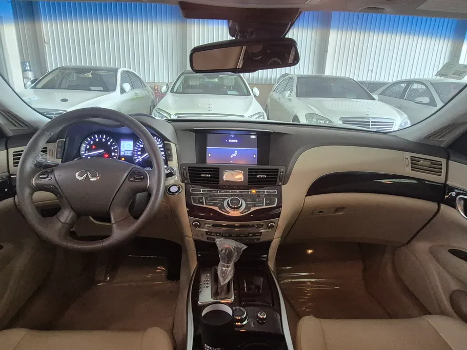 2020 Infiniti Q 70 