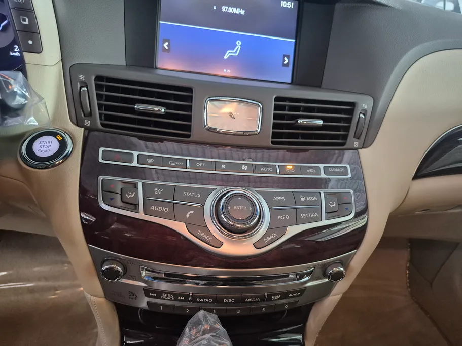 2020 Infiniti Q 70 