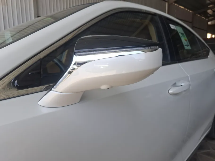 لكزس ES 350 2025 