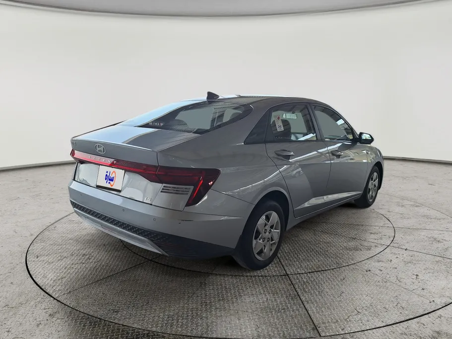 2024 Hyundai Accent Fleet 