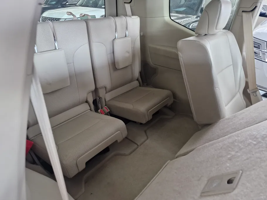 2023 Toyota Land Cruiser GXR 