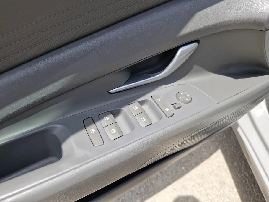 2023 Hyundai Elantra Fleet 